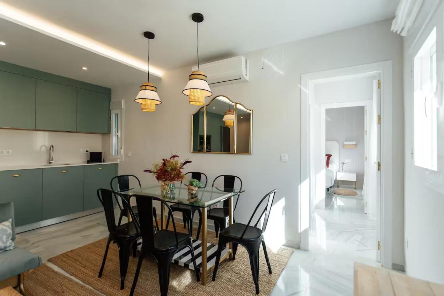 Apartmán Reformed And Comfy- 2Bd 2Bth- Arenal Sevilla Exteriér fotografie
